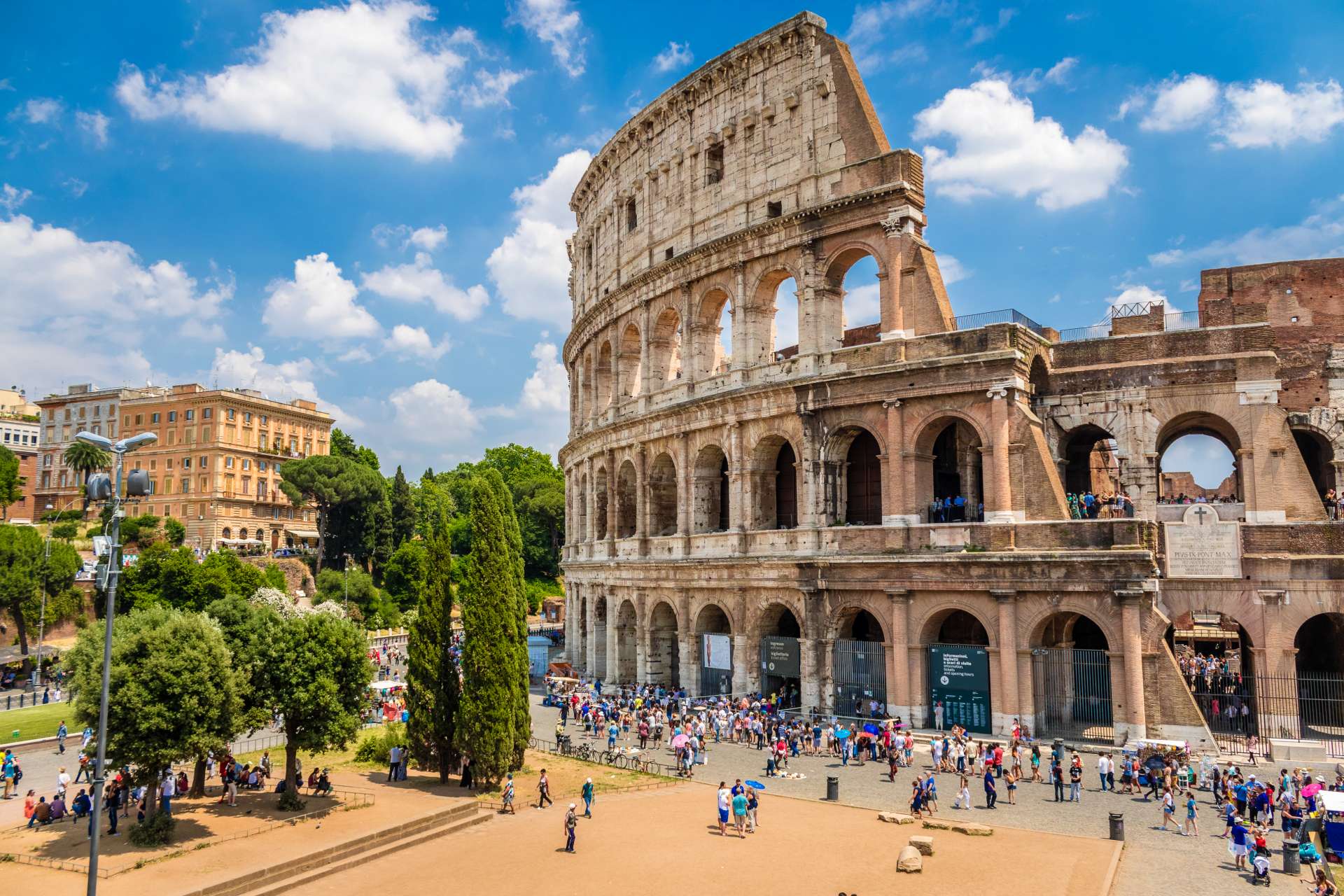 2,000年近くの歴史を感じさせるまさにローマのそのもの　@istock