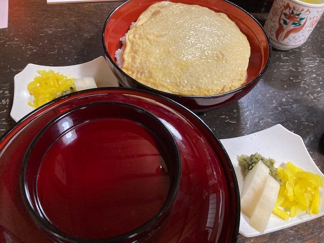 かねよ謹製きんし丼　外さない美味しさ！