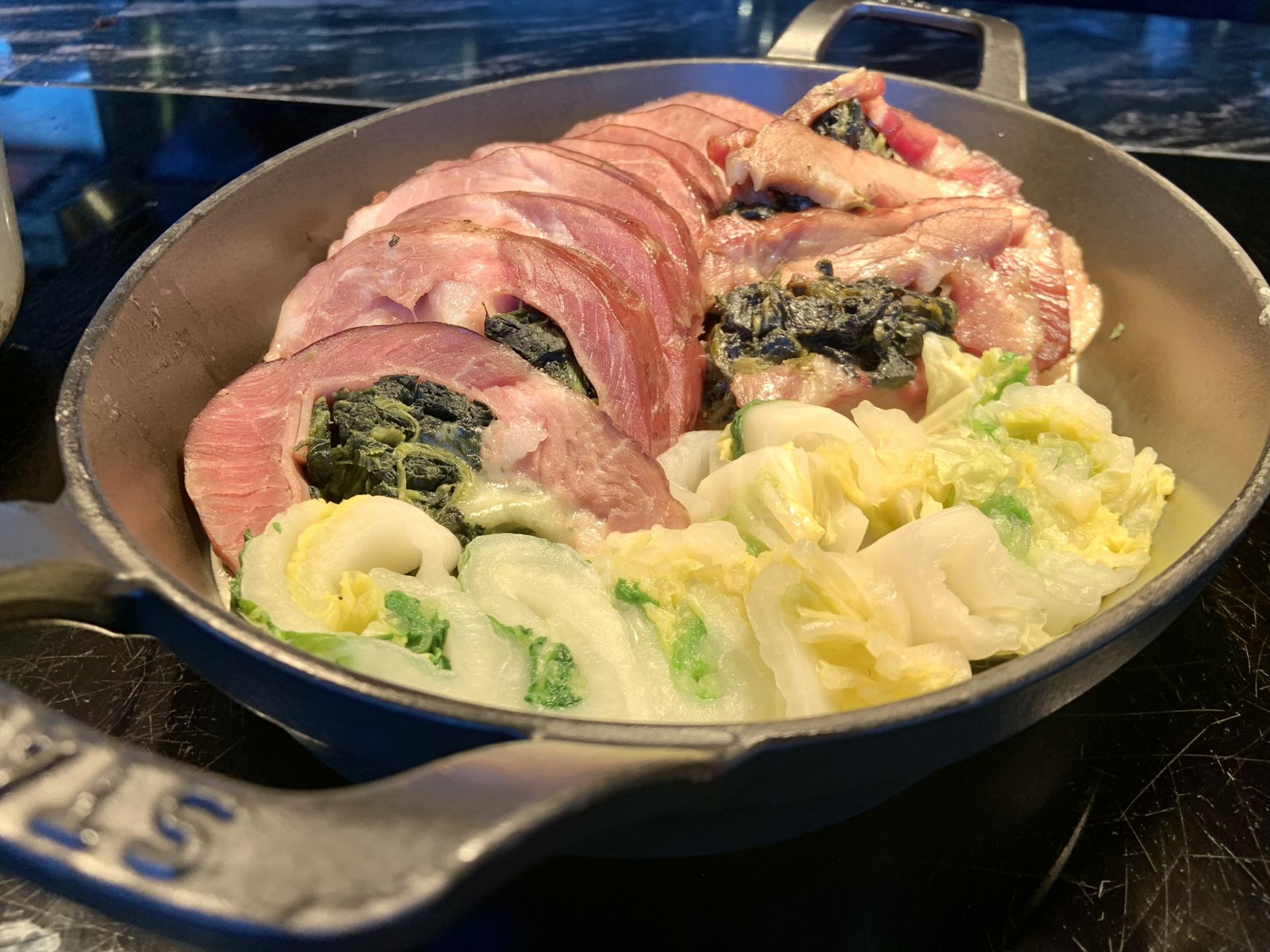 ポークコルドンブルーと白菜のロール ローズマリーとセージクリーム