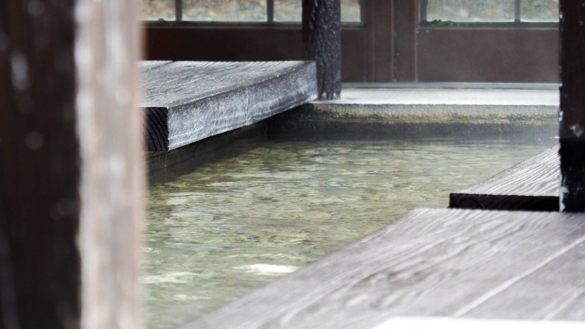 Ashiyu Onsen （Foot bath）at Shikabe Gayser Park of the Rest Stop in Shikabe Twon