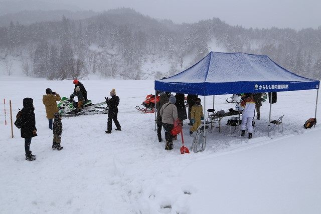 スノーモービル乗車体験コーナーの様子です。