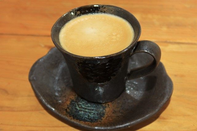 「コーヒー」（圧力抽出タイプ）
こちらもまた安定の味わい✨
通常のドリップタイプやエスプレッソ等も選べます。