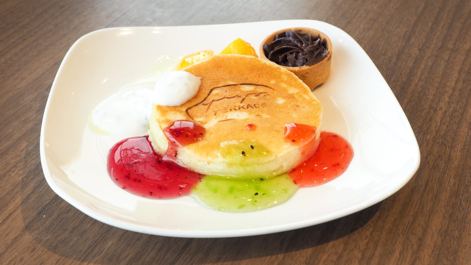 Pancake with various toppings