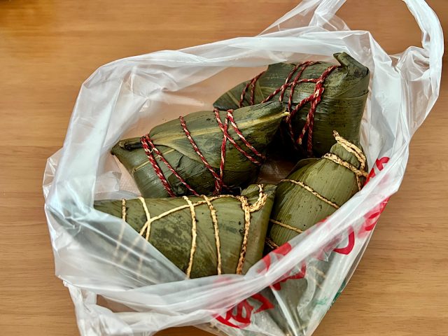 【中国・蘇州】端午節を前にチマキを買いに行く