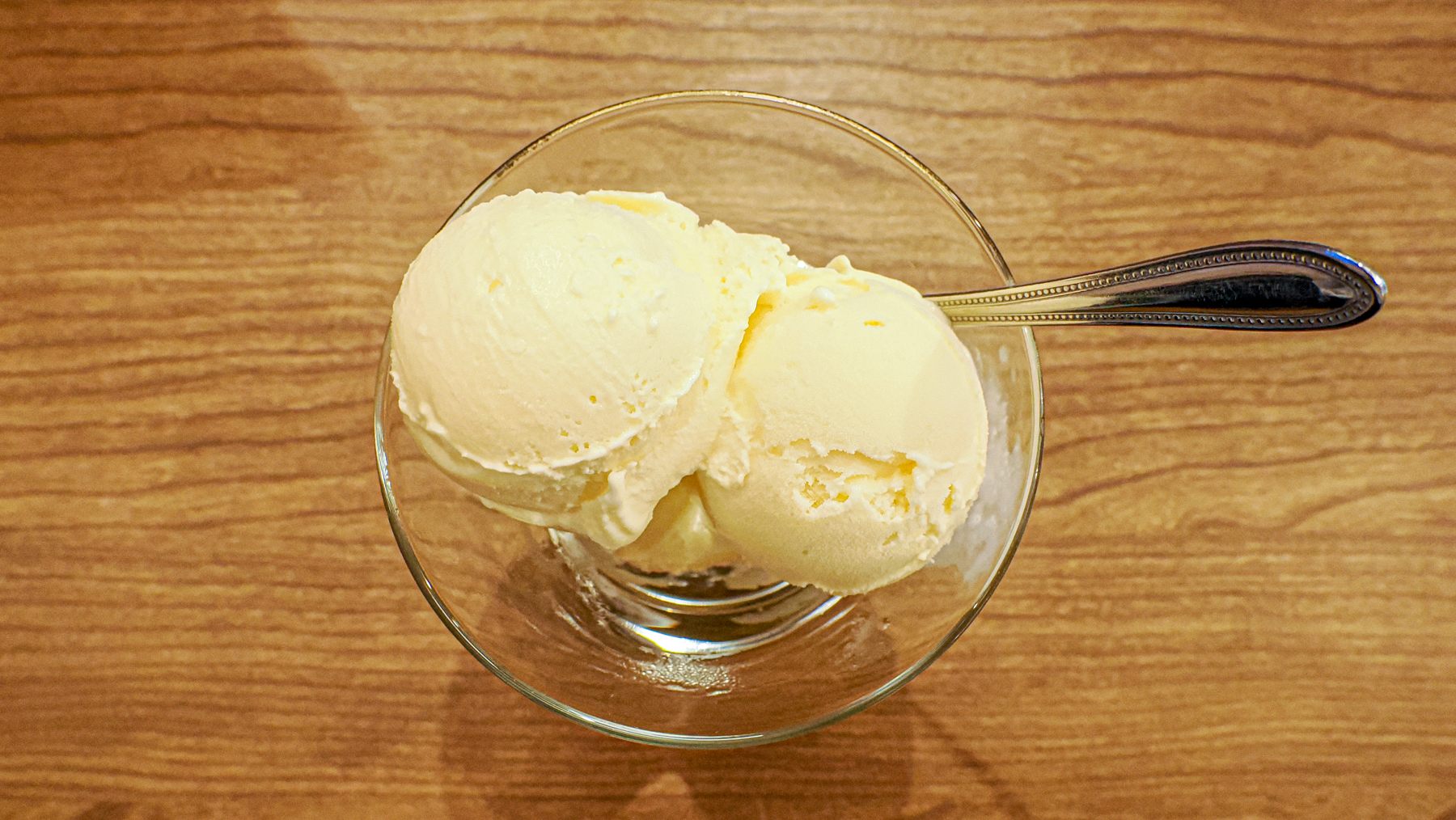 "Hakodate Ice Cream" of JUJIYA-COFFEE in Tanuki Komichi, Sapporo