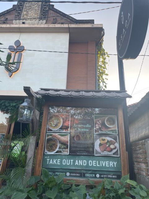 場所は、Jalan Sandat.
デリバリーも勿論やっています。