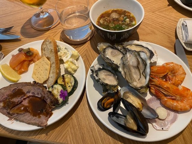 ラグジュアリー・ランチブッフェ＠The St Regis ジャカルタ