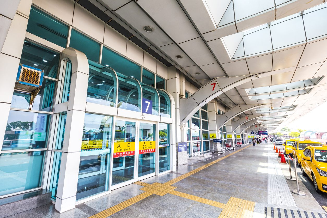 高雄国際空港のタクシー乗り場 ©iStock