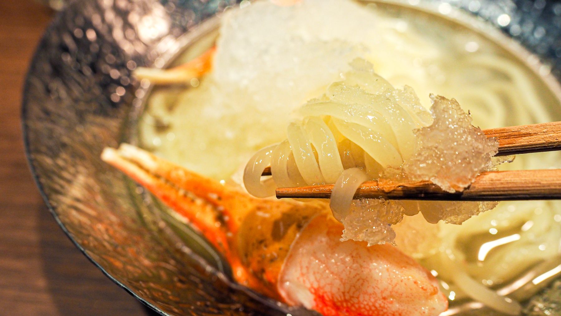 Cold noodles in the drift-ice style, with snow crab and crushed ice