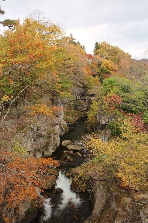 仙台市秋保の磊々峡の紅葉