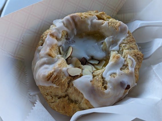 【ローカル情報＠ソルバング⑥】　食べる②：本格派デニッシュを見逃さないで！Mortensen’s Danish Bakery