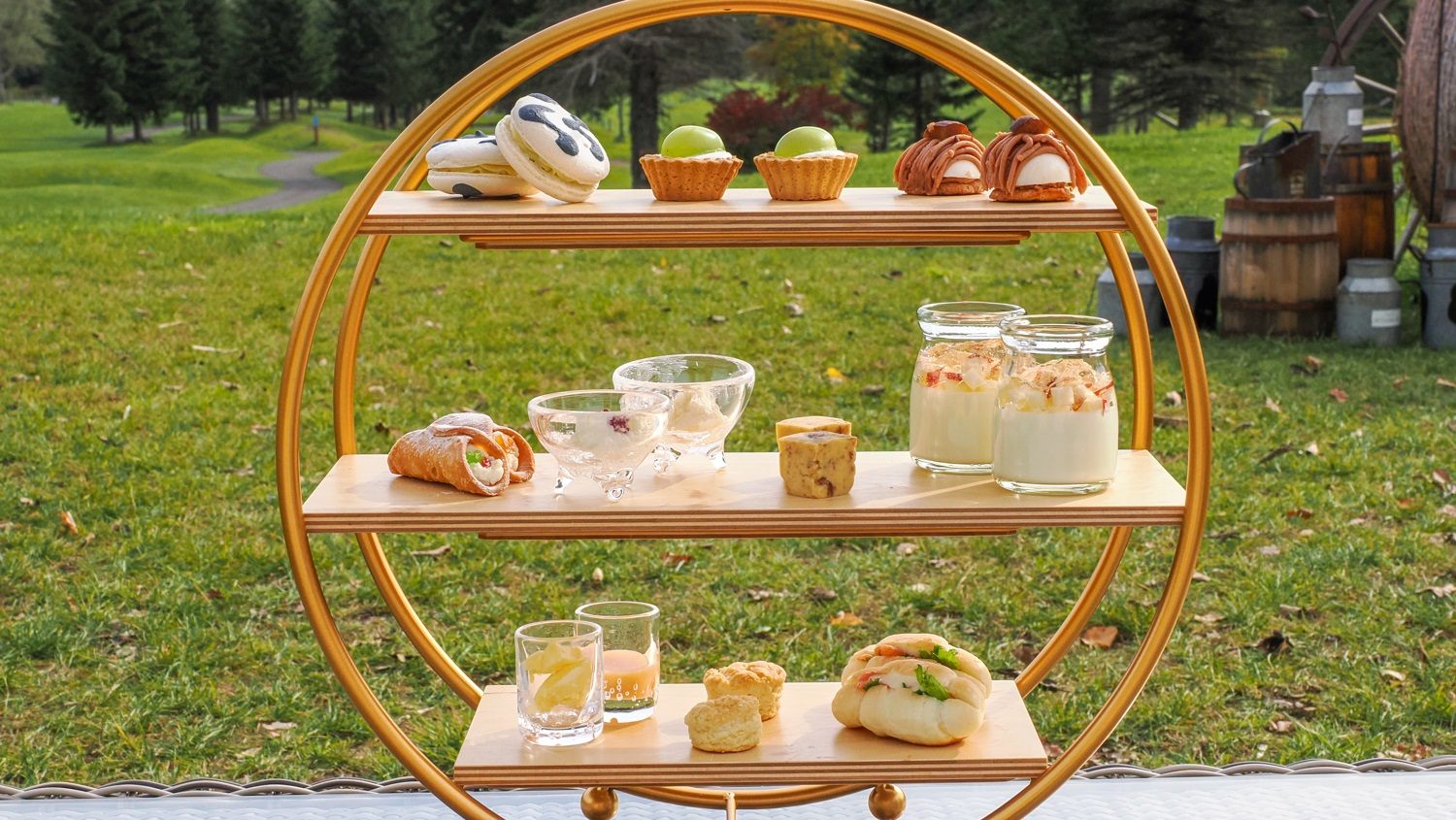 10 small sweets and savories for "Farm Afternoon Tea"