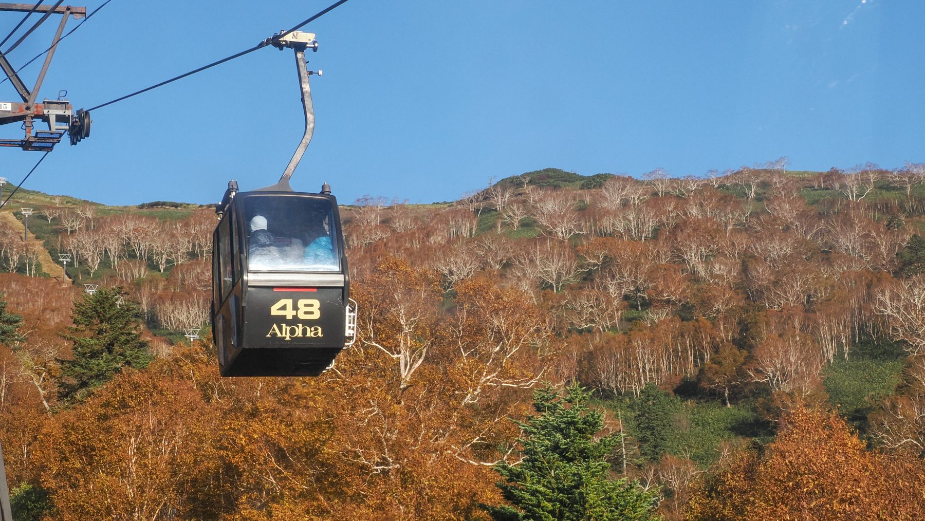 
UNKAI Gondola for "UNKAI Terrace" of Hoshino Resorts TOMAMU