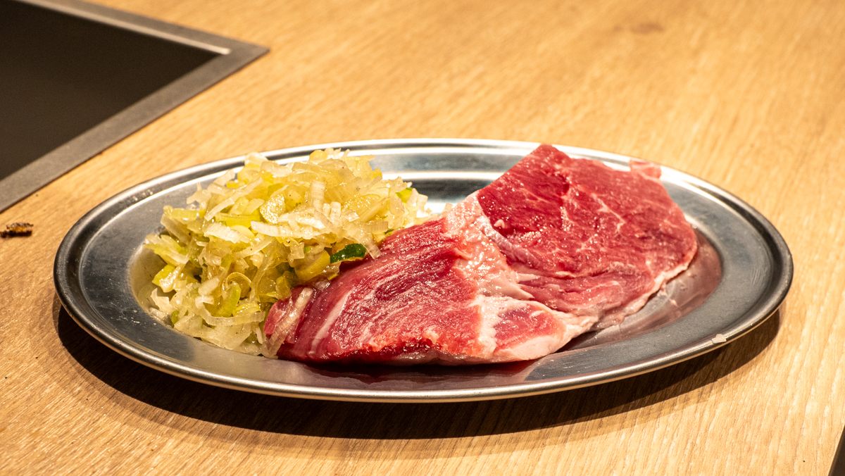 Today’s recomended lump of Jingisukan meat ”Lamb Rock Steak" with salt and green onions