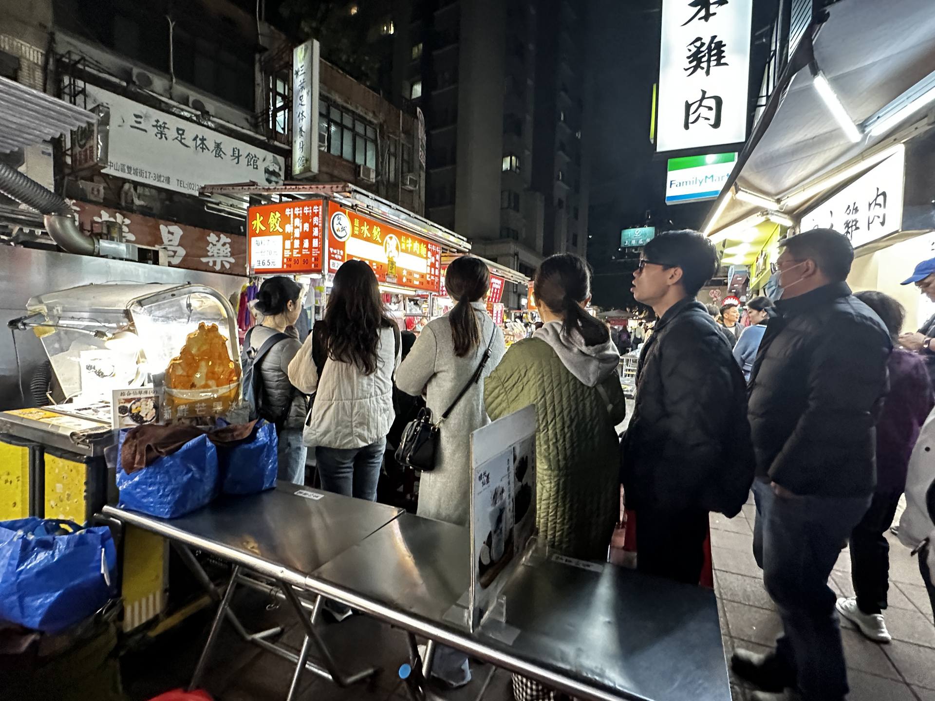 遼寧街夜市