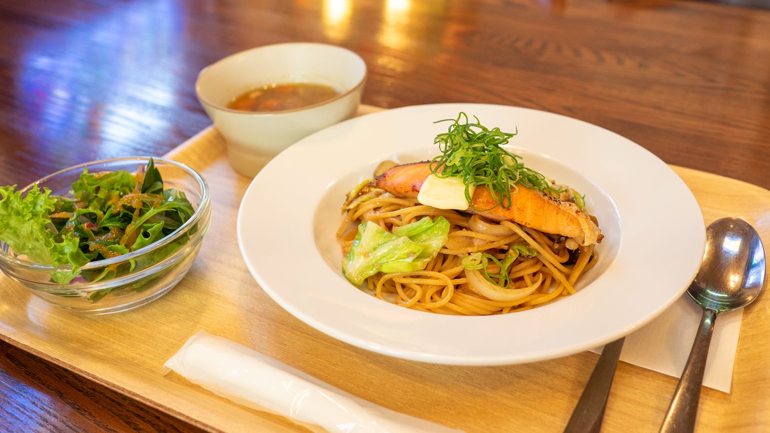 Pasta in the style of "Chanchan yaki" that is the traditional and local dish of salmon in Hokkaido
