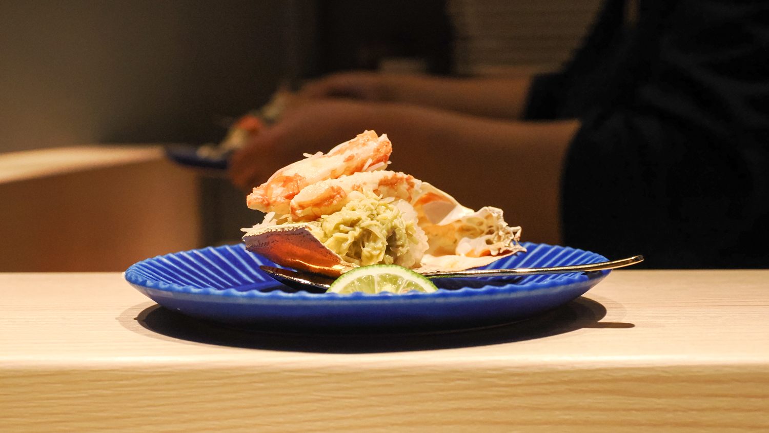 Giant snow crab sushi on the crab shell