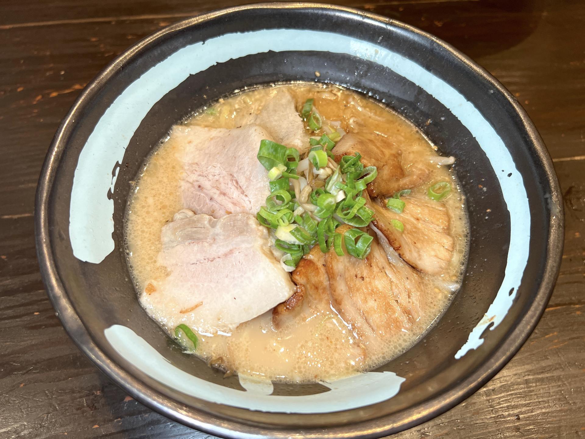 焼豚ラヴァー豚骨ラーメン