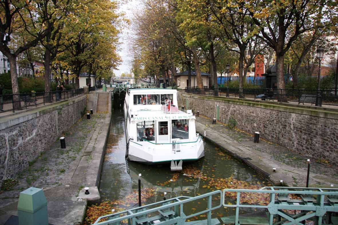 パリ・カナル 地球の歩き方