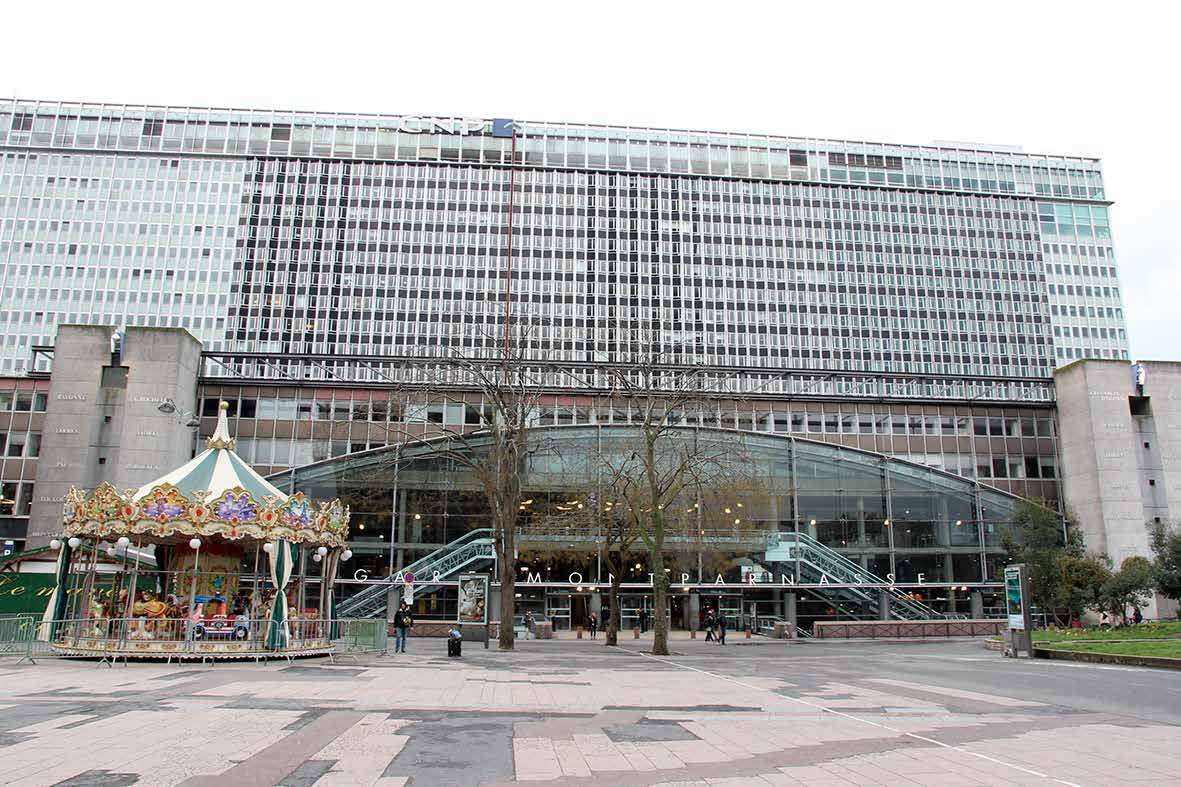 モンパルナス駅 地球の歩き方