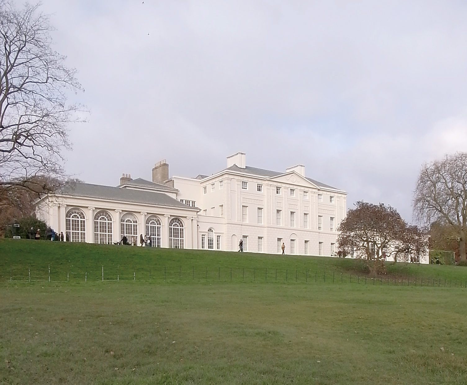 ケンウッド・ハウス 見どころ、交通 & 周辺情報 地球の歩き方