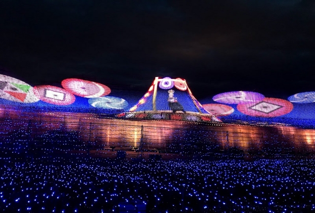 （熊本県山鹿市の和傘などで作る冬の祭典・百華百彩）