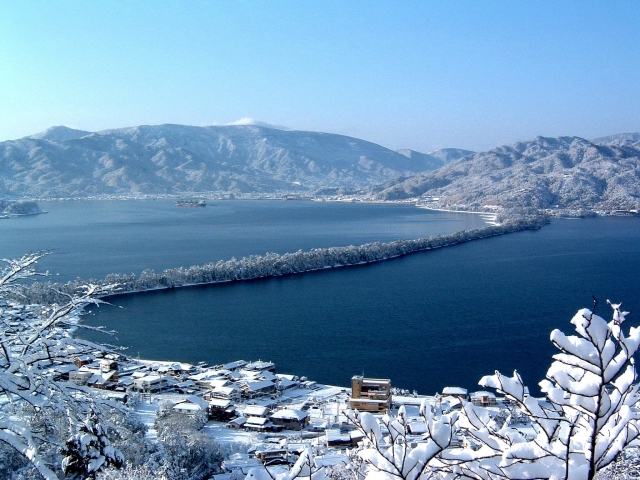 雪化粧をした「天橋立」