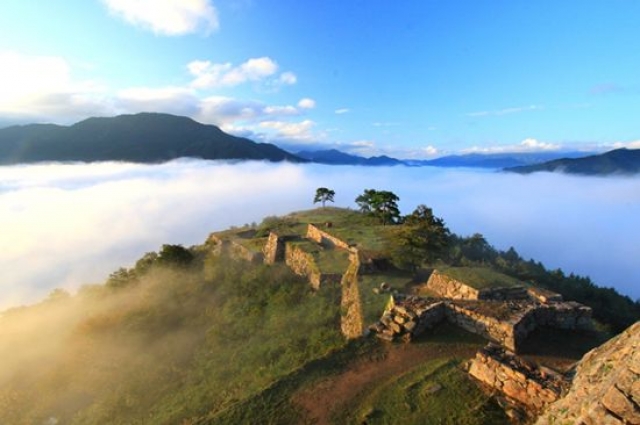 2位　竹田城（たけだじょう）＜兵庫県＞