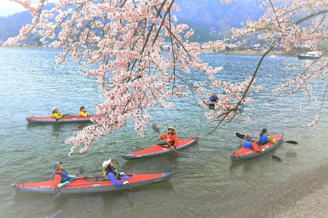 カヌーという琵琶湖ならではの楽しみ方も…