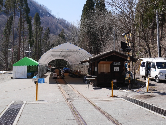 旧漆山駅に集合！運転の講習から