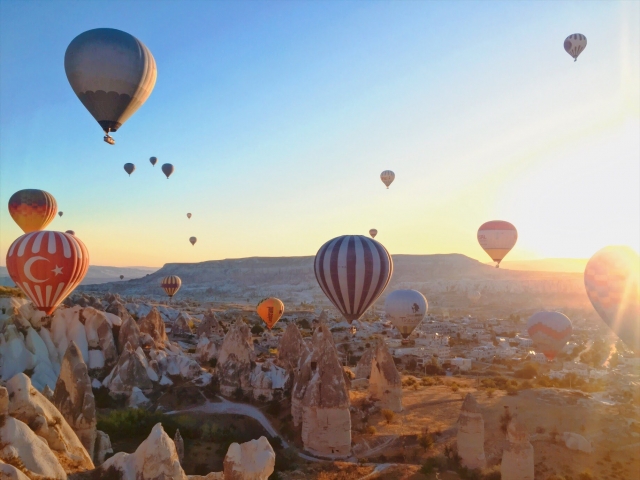 初めてのトルコ カッパドキア 一体どこを見ればいいの おすすめの絶景 観光スポット5選 地球の歩き方