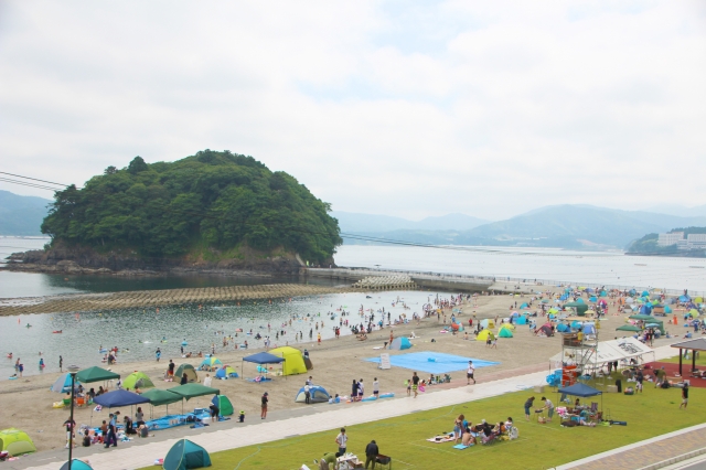 白浜ビーチ復活！ サンオーレそではま海水浴場で遊ぼう