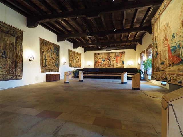 フェスティバルホール "VIC ABENS HALL"
