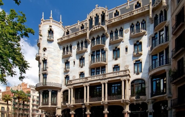 オテル カサ フステル GL モヌメント(Hotel Casa Fuster G.L Monumento)
