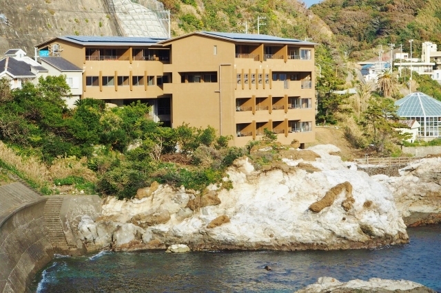 絶景のオーシャンビューが味わえる露天風呂！ 房総鴨川温泉「是空」（千葉県鴨川市） | 地球の歩き方