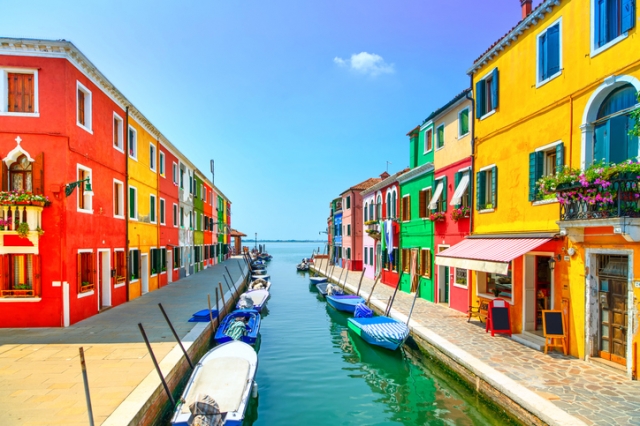 ブラーノ島（イタリア）　©iStock