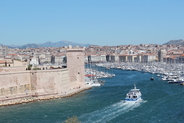 「ファロ宮」からの旧港と市街の眺め