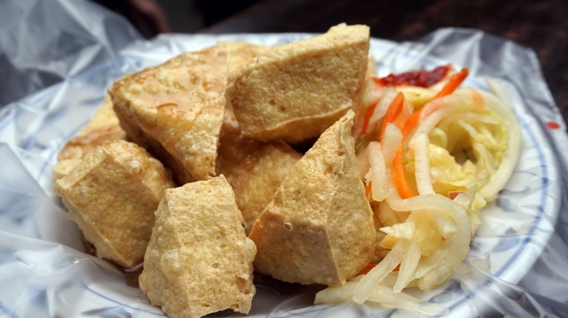 見た目も食感も厚揚げそっくり ©iStock