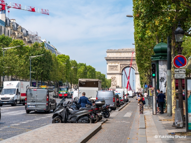 フランス国内における現在の行動制限