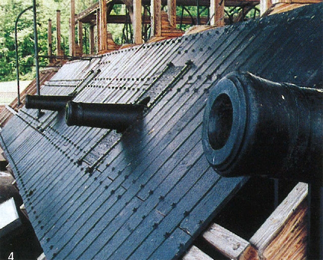 南北戦争当時の甲鉄艦。船腹から突き出した大砲が迫力！