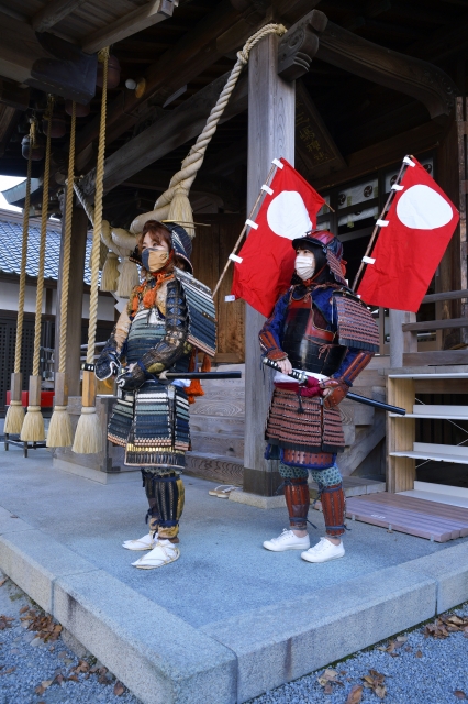 近くの神社で記念撮影。相馬野馬追に触れる一日に