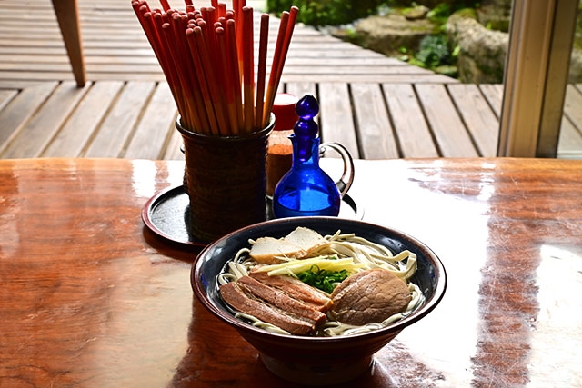 【首里そば】首里城そばの行列店。麺がとにかくうまい！