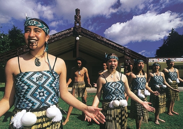 ニュージーランドの文化に触れる旅を想像しよう