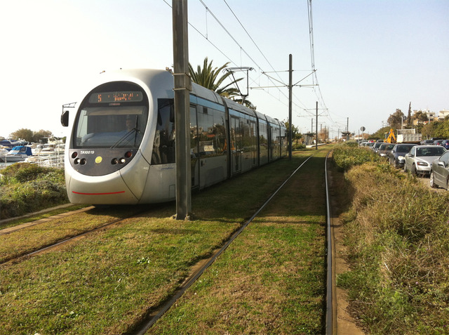 Glyfada_tram.JPG