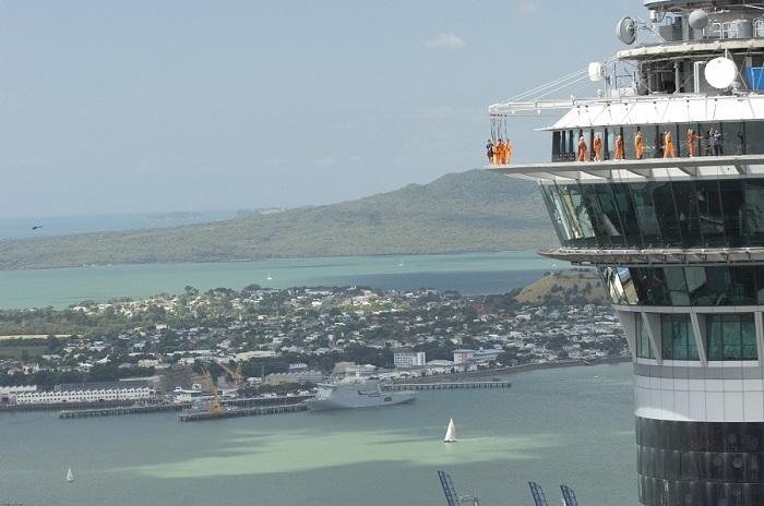 skywalk-on-top-of-rangitoto.jpg