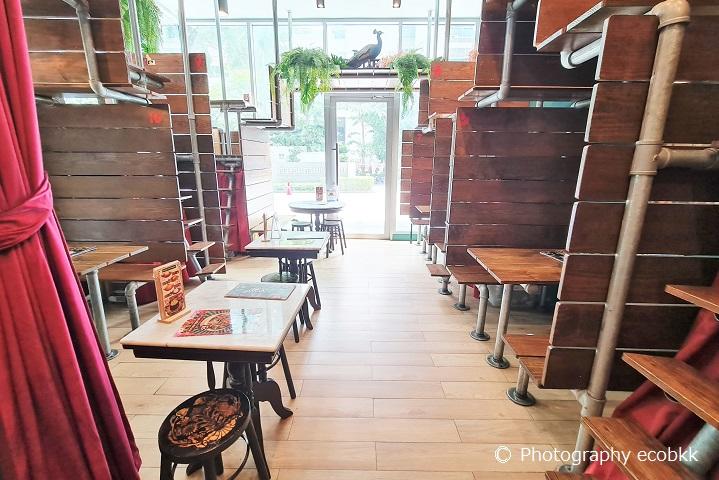 lhongtoucafe2.jpg