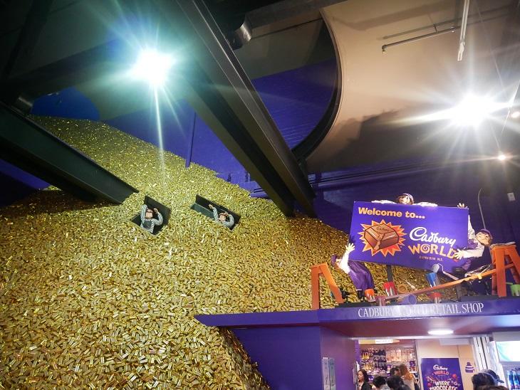 チョコレート工場！Cadbury（̚カドベリー）の世界へ！ | 地球の歩き方