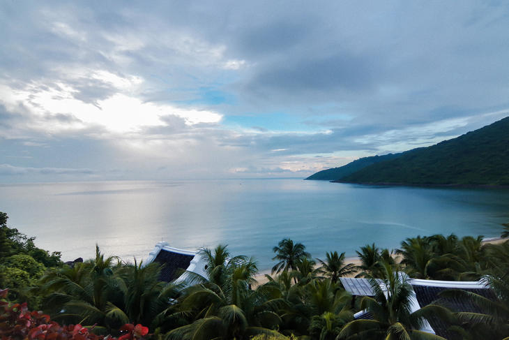 da nang afternoon tea  the view.jpg