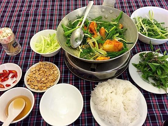 ところ変われば雷魚がウマい ハノイの郷土麺料理チャーカー 地球の歩き方