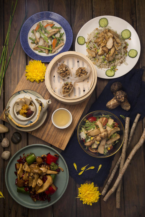 002 6-course Matsutake-themed menu.jpg